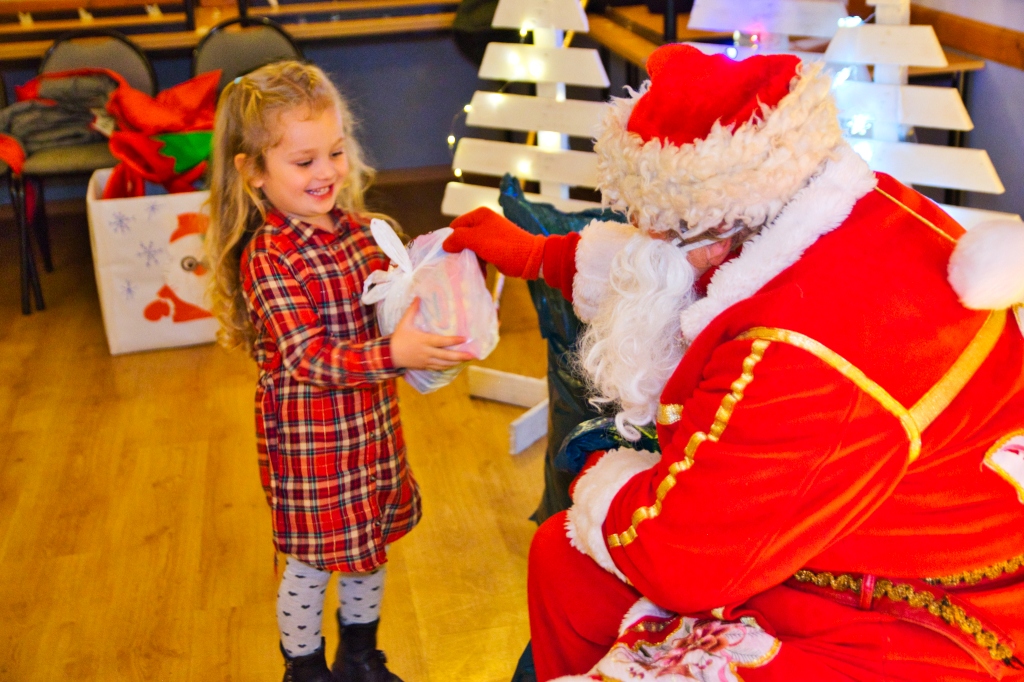 Mikołaj odwiedził dzieci z miasta i gminy Prochowice