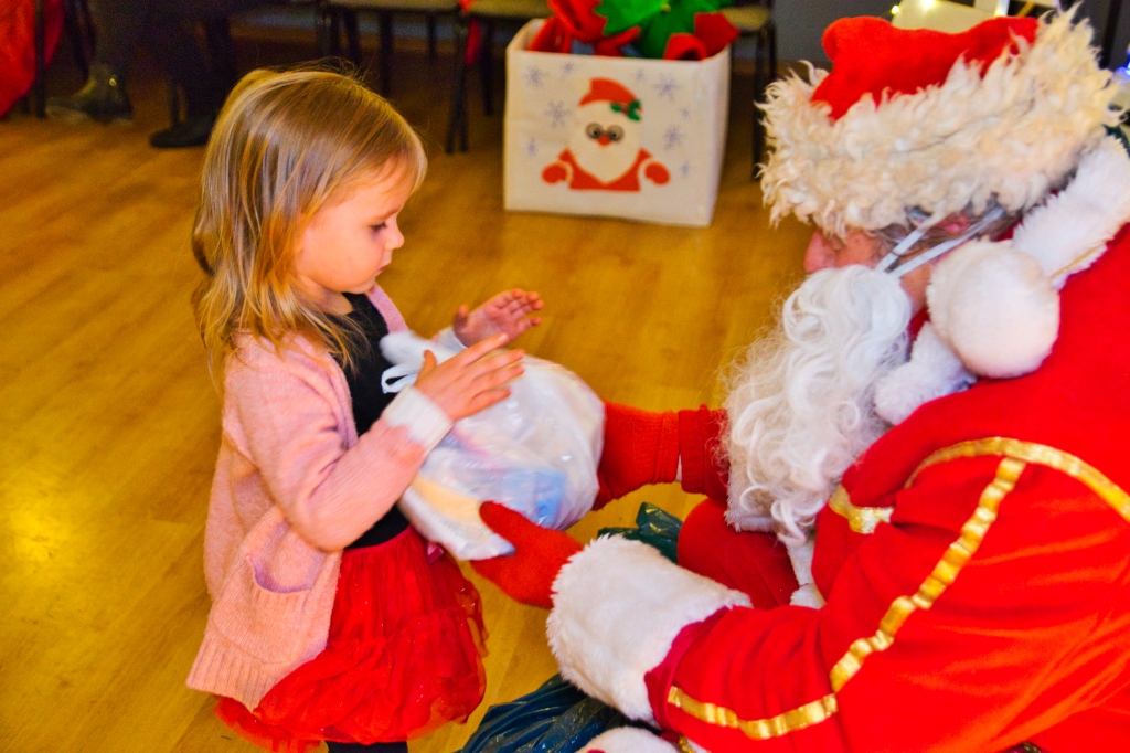 Mikołaj odwiedził dzieci z miasta i gminy Prochowice