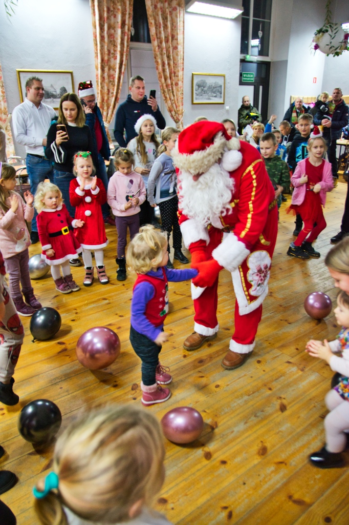 Mikołaj odwiedził dzieci z miasta i gminy Prochowice