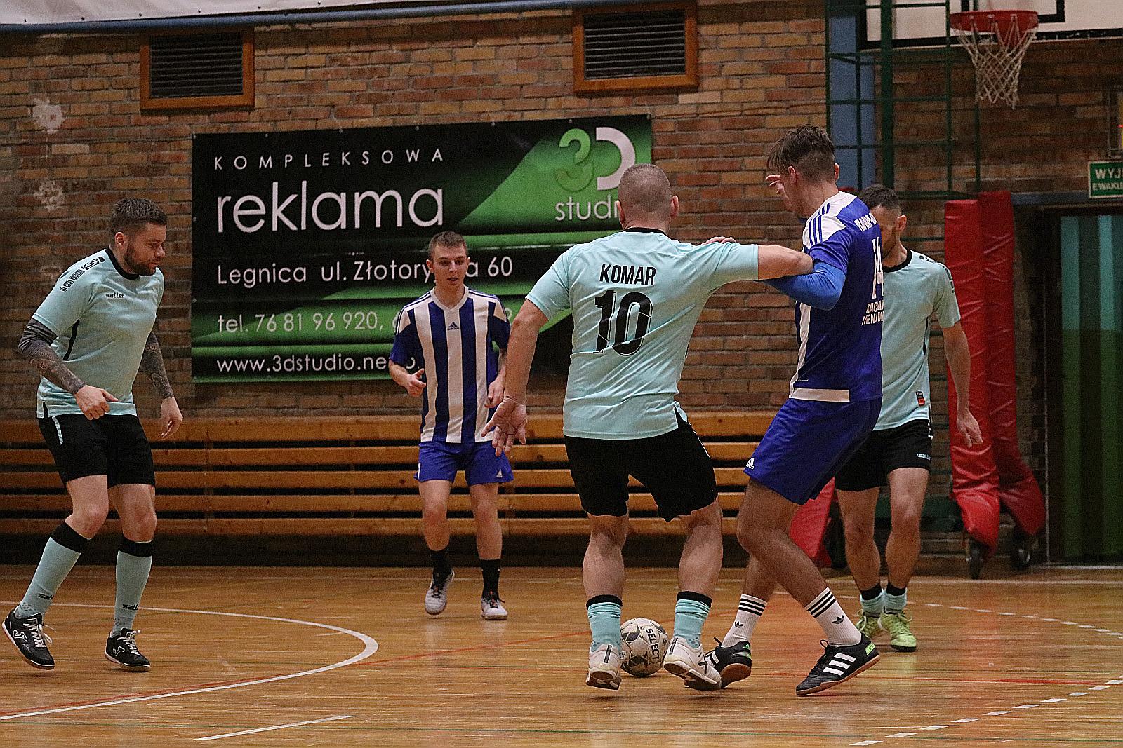 4. kolejka Legnickiej Ligi Halowej. Liderzy nie zwalniają