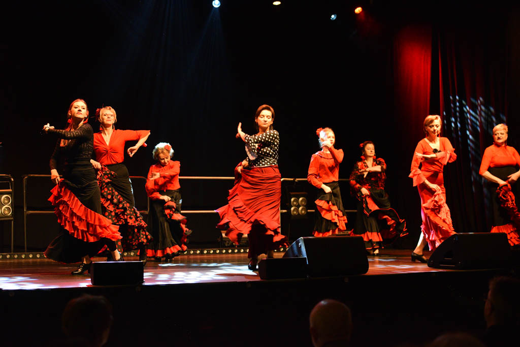Ogniste rytmy flamenco w mroźny grudniowy wieczór
