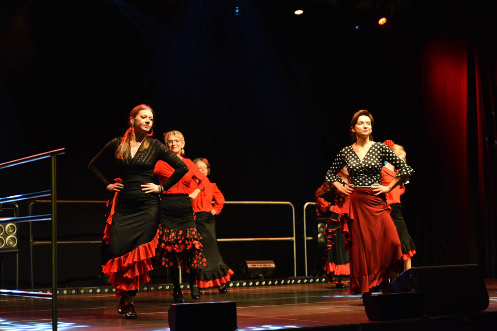 Ogniste rytmy flamenco w mroźny grudniowy wieczór