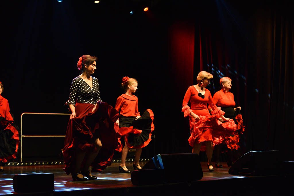 Ogniste rytmy flamenco w mroźny grudniowy wieczór