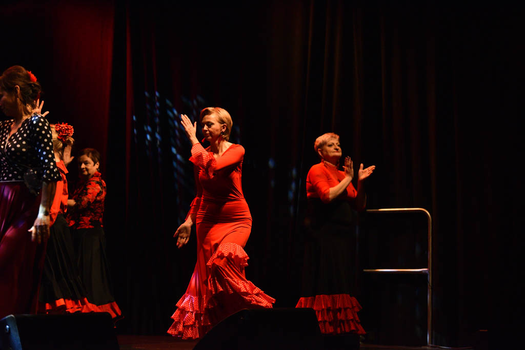 Ogniste rytmy flamenco w mroźny grudniowy wieczór