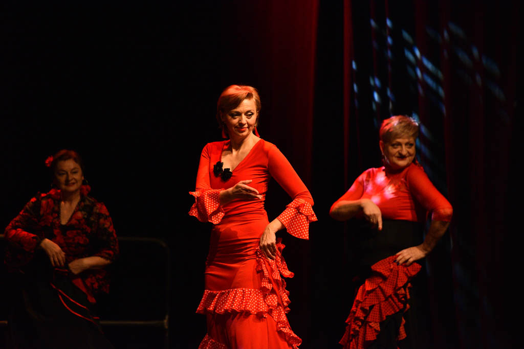 Ogniste rytmy flamenco w mroźny grudniowy wieczór