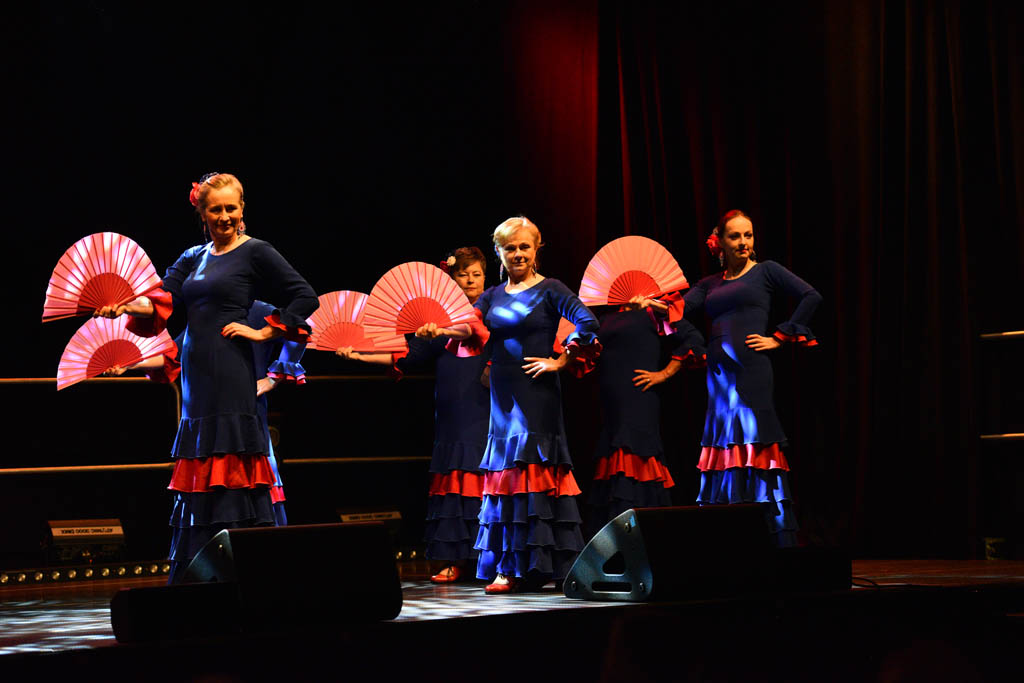 Ogniste rytmy flamenco w mroźny grudniowy wieczór