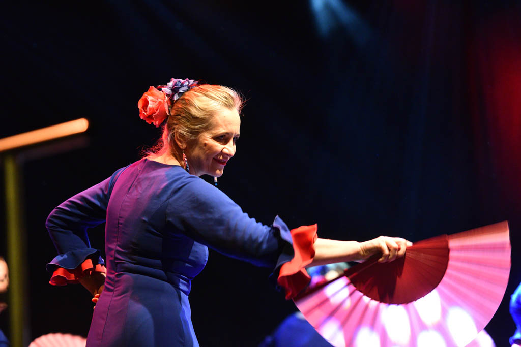 Ogniste rytmy flamenco w mroźny grudniowy wieczór