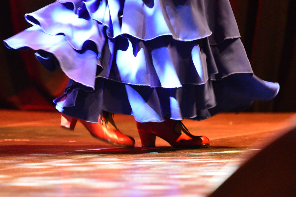 Ogniste rytmy flamenco w mroźny grudniowy wieczór