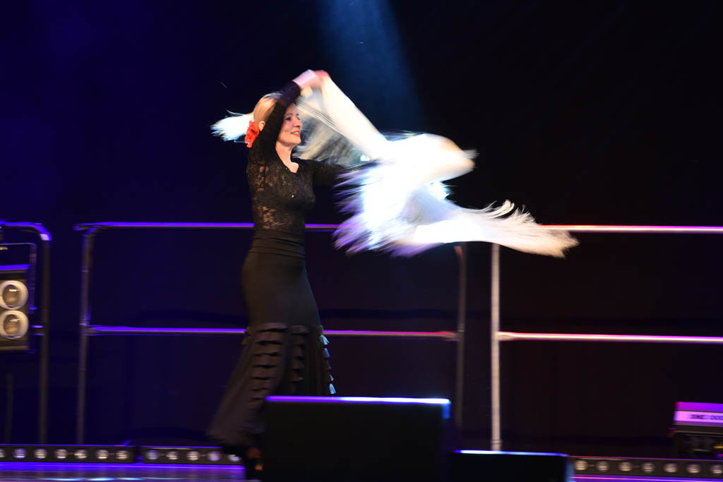 Ogniste rytmy flamenco w mroźny grudniowy wieczór