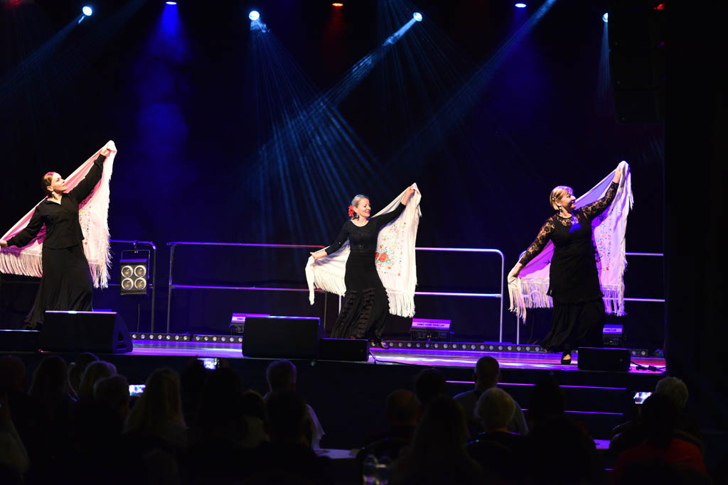 Ogniste rytmy flamenco w mroźny grudniowy wieczór