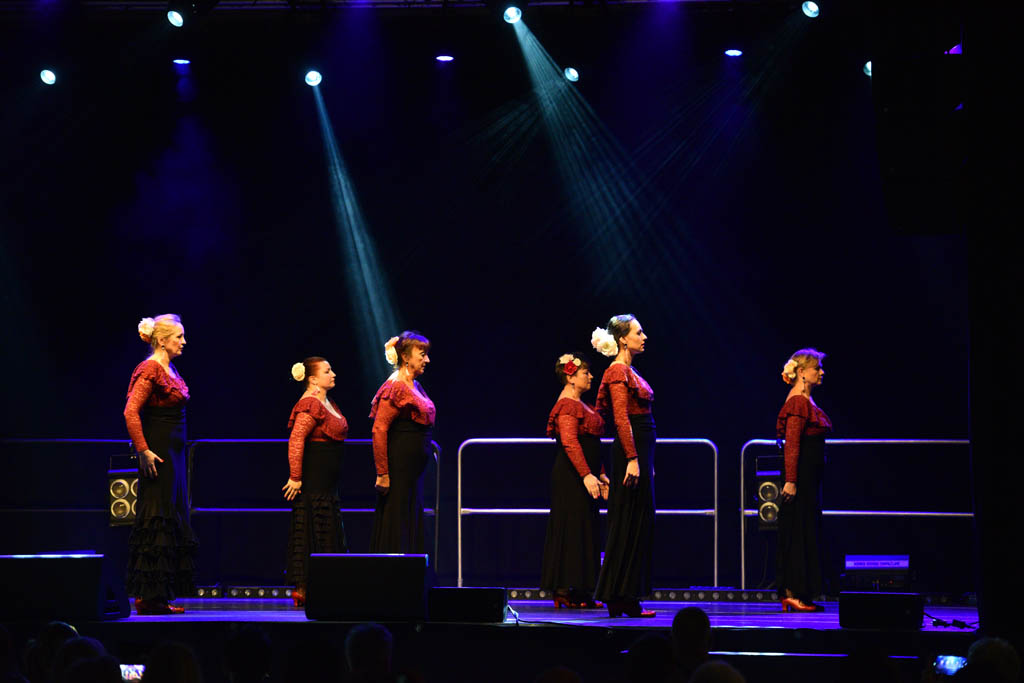 Ogniste rytmy flamenco w mroźny grudniowy wieczór