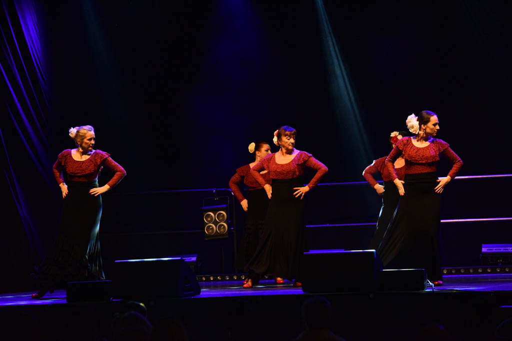 Ogniste rytmy flamenco w mroźny grudniowy wieczór