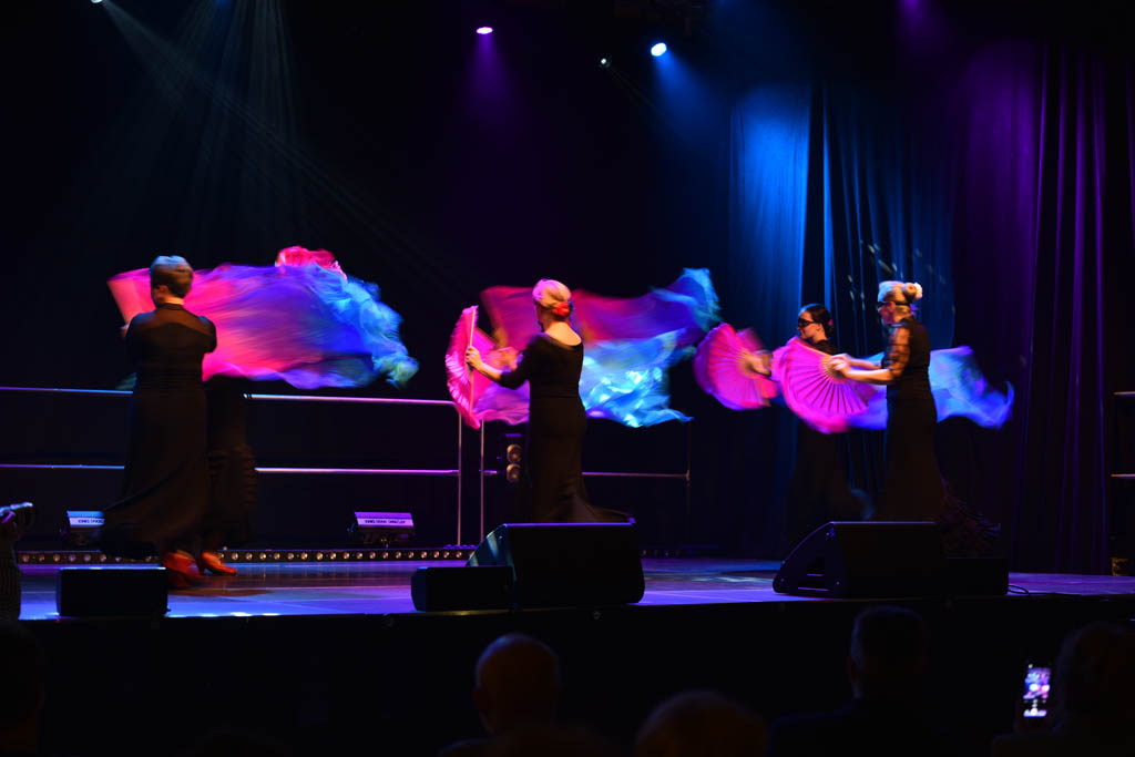 Ogniste rytmy flamenco w mroźny grudniowy wieczór