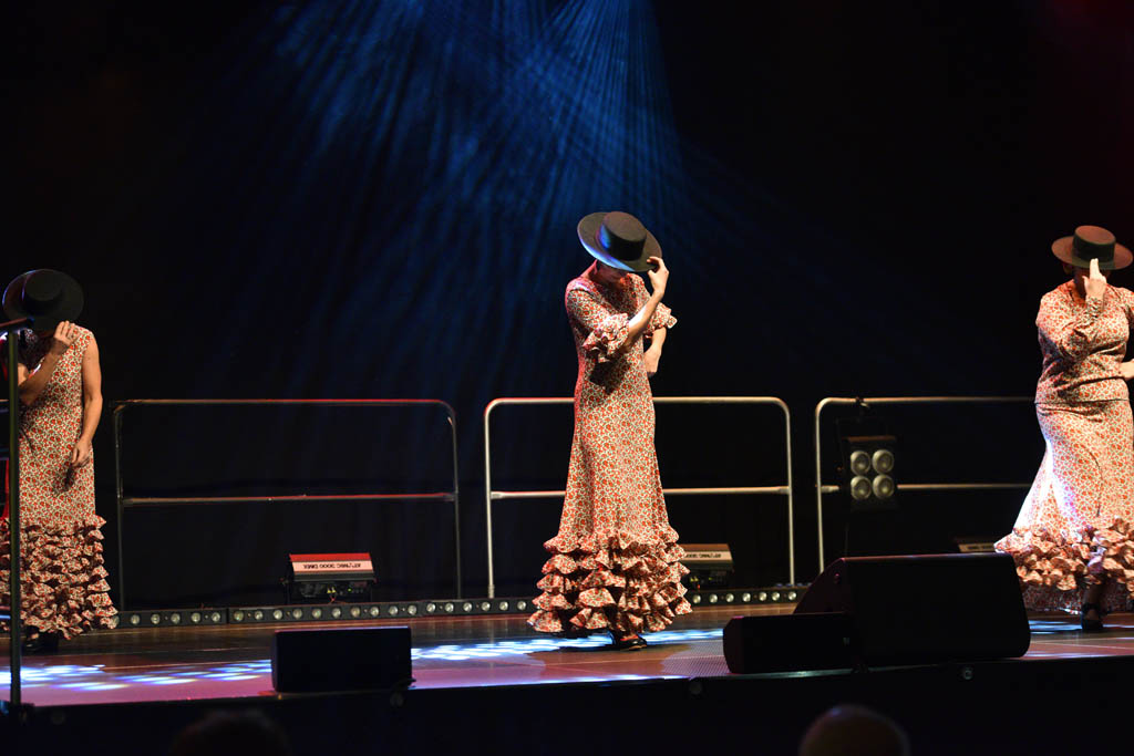 Ogniste rytmy flamenco w mroźny grudniowy wieczór