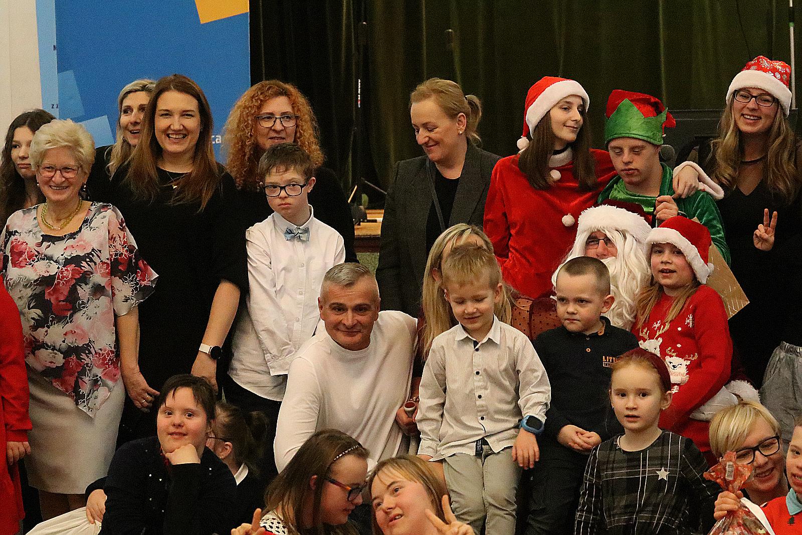 Spotkanie wigilijne Stowarzyszenia „Otwórz Serce”