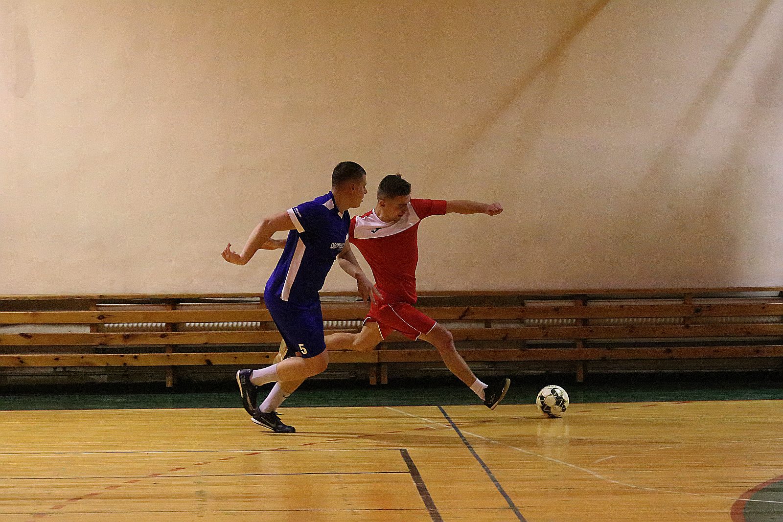 Fire lepszy od Pro Auto Futsal w Legnickiej Lidze Halowej
