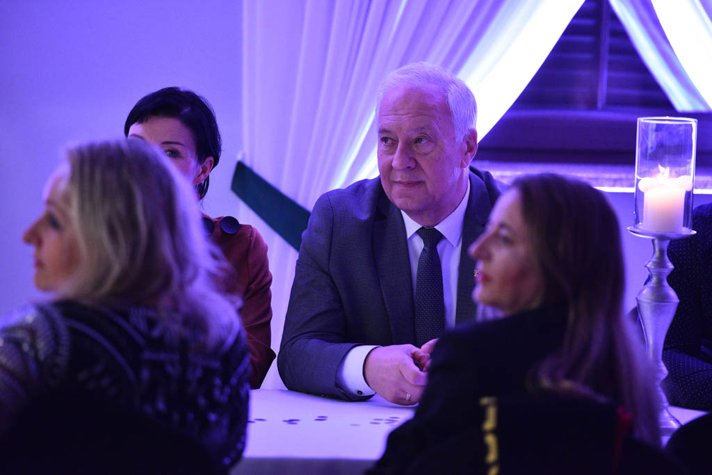 Spynacz otwiera Centrum Rozwoju i Integracji Społecznej