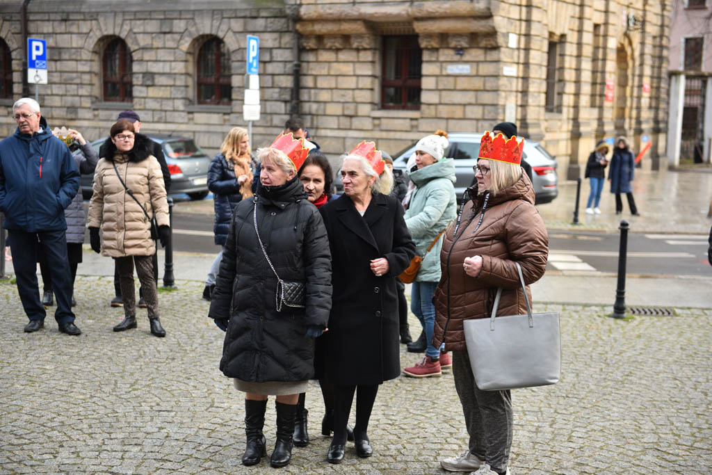 Ulicami Legnicy przeszedł Orszak Trzech Króli