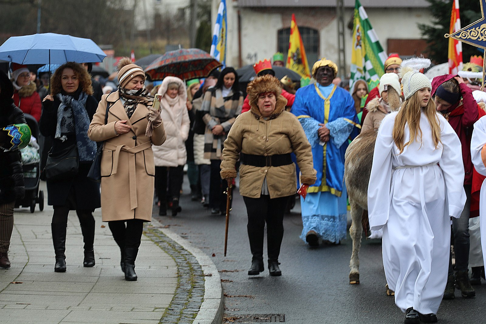 Orszak Trzech Króli w Prochowicach jak zawsze liczny