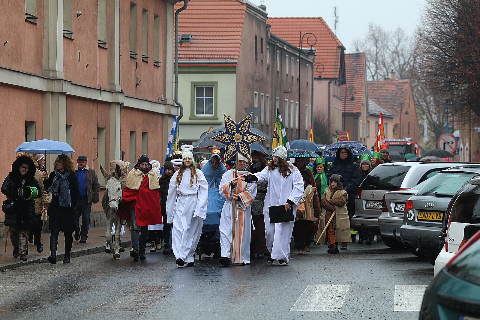 Orszak Trzech Króli w Prochowicach jak zawsze liczny