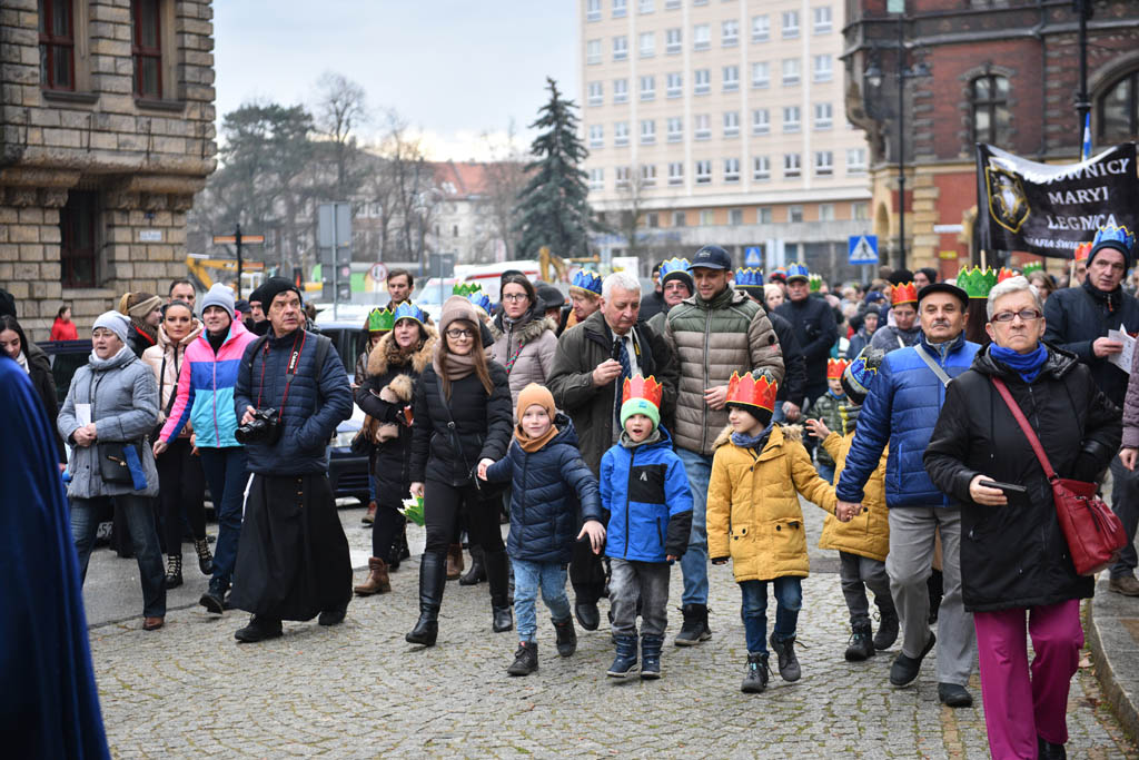 Ulicami Legnicy przeszedł Orszak Trzech Króli
