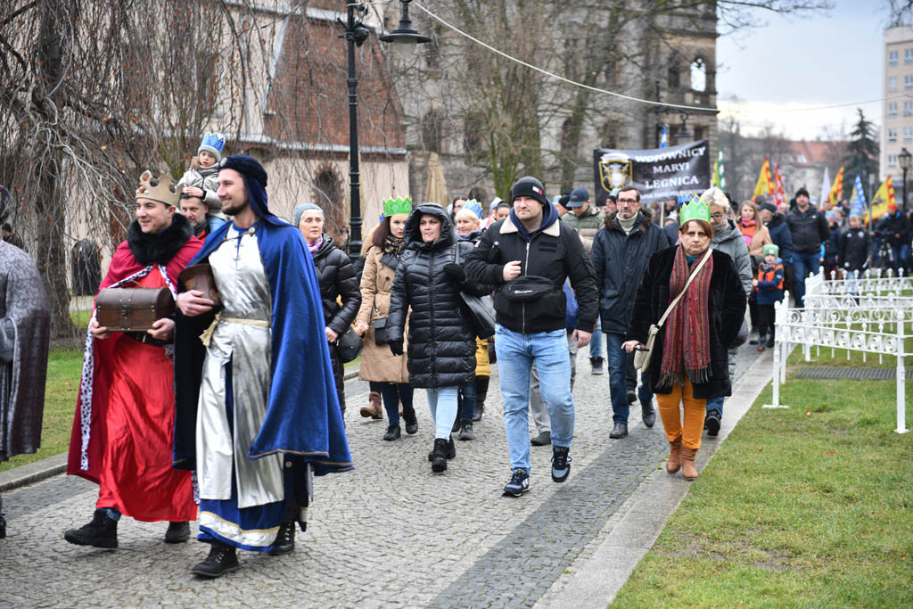 Ulicami Legnicy przeszedł Orszak Trzech Króli
