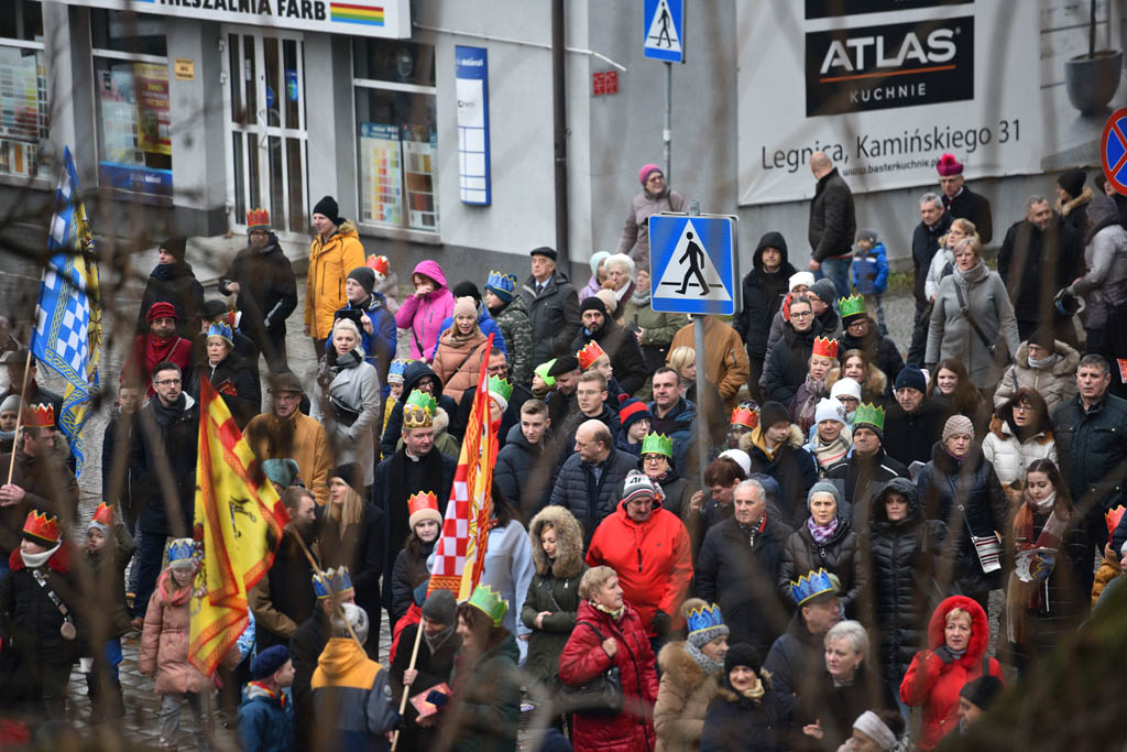 Ulicami Legnicy przeszedł Orszak Trzech Króli