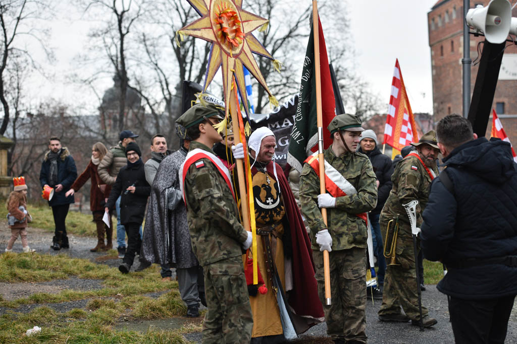 Ulicami Legnicy przeszedł Orszak Trzech Króli