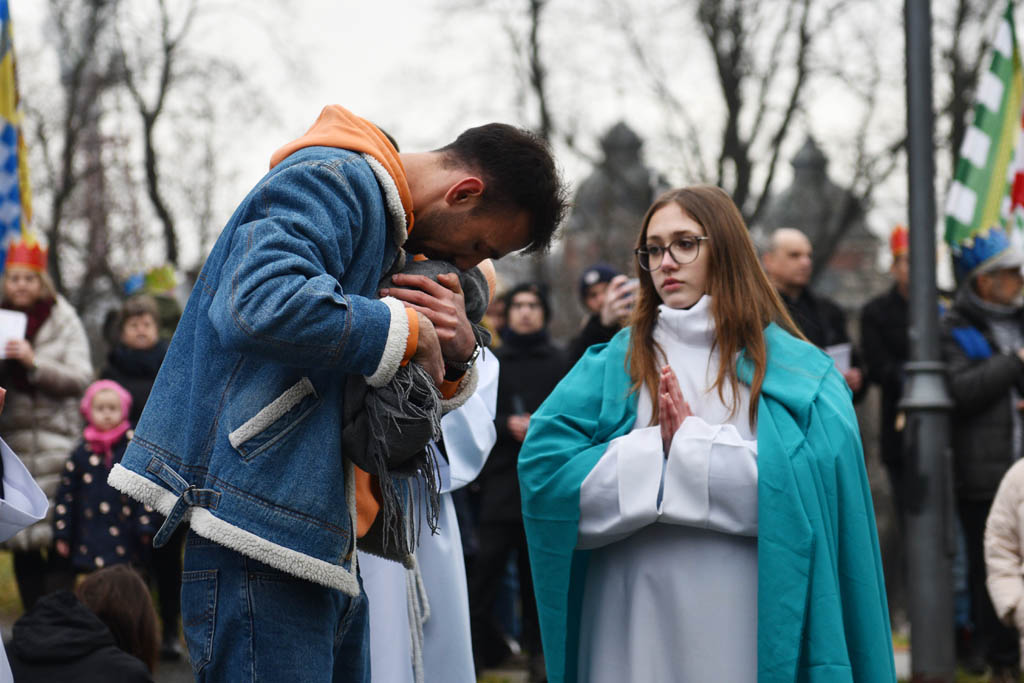 Ulicami Legnicy przeszedł Orszak Trzech Króli