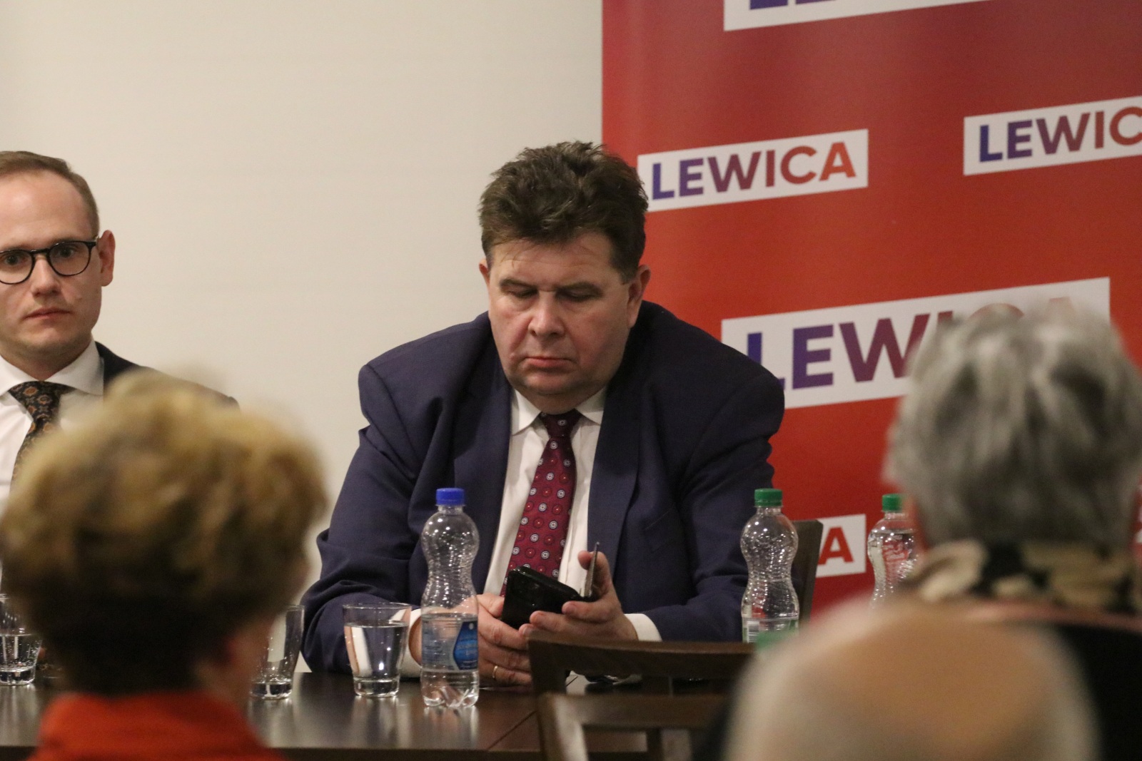 Renta wdowia ma szansę wrócić do Sejmu. Lewica zbiera podpisy