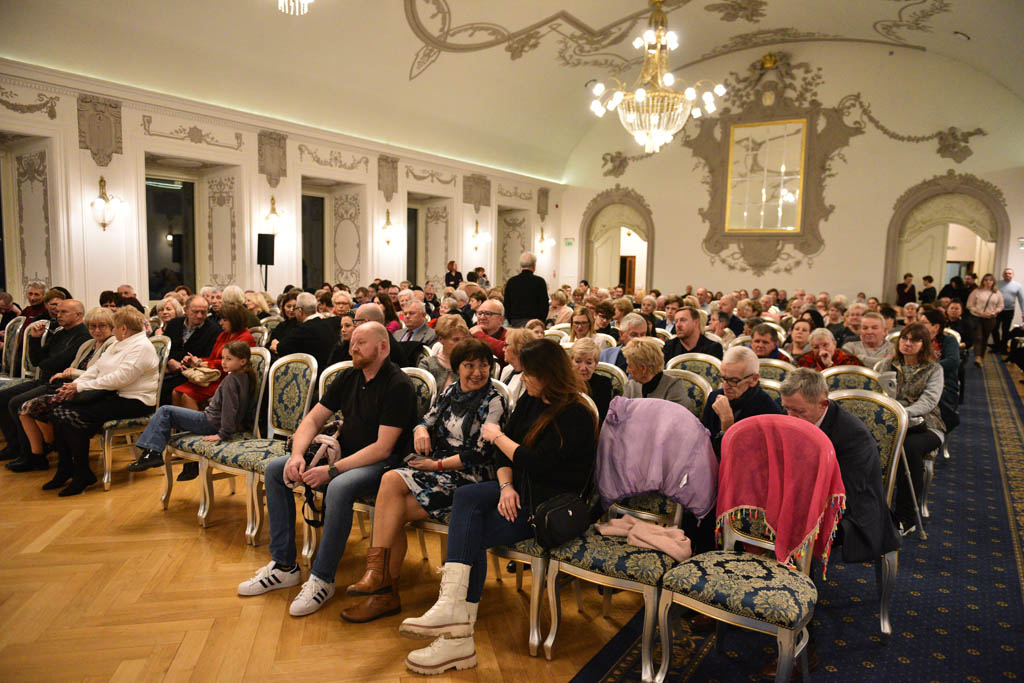 Kolędy, pastorałki i opowieści świąteczne w Sali Królewskiej