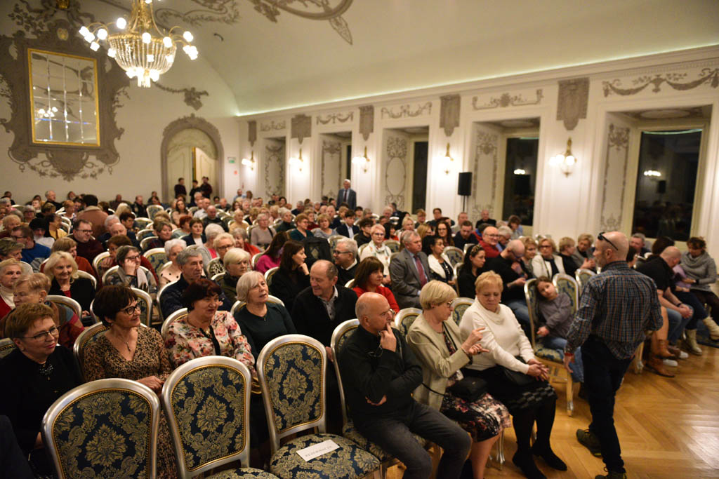 Kolędy, pastorałki i opowieści świąteczne w Sali Królewskiej