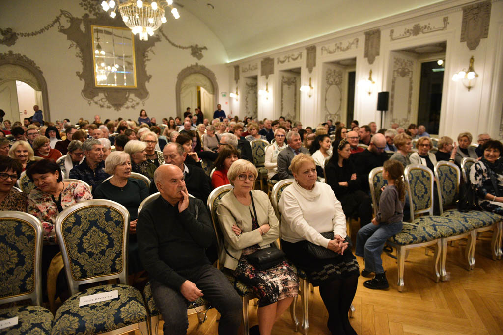 Kolędy, pastorałki i opowieści świąteczne w Sali Królewskiej