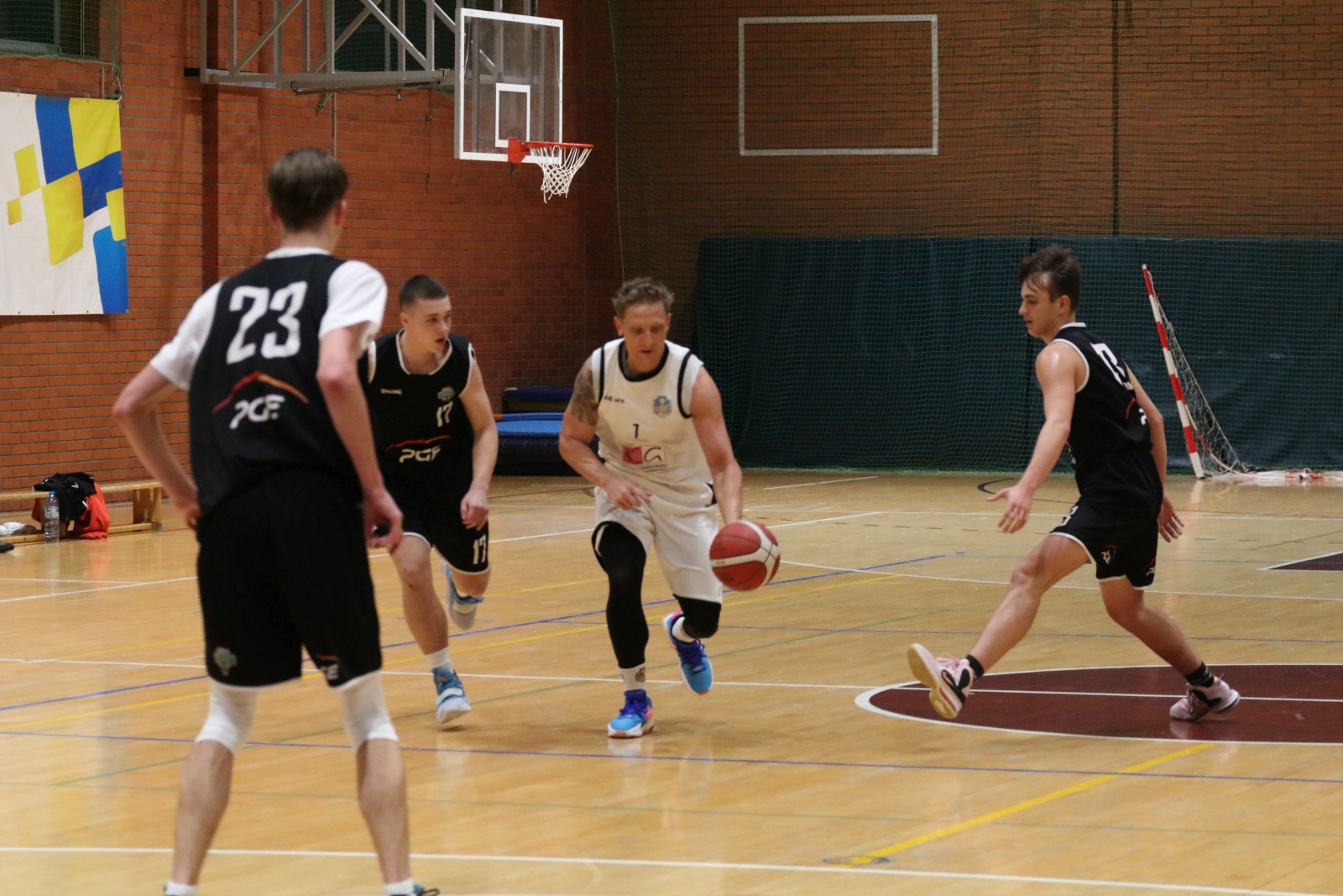 Dziewiąte z rzędu zwycięstwo KS Basket Legnica