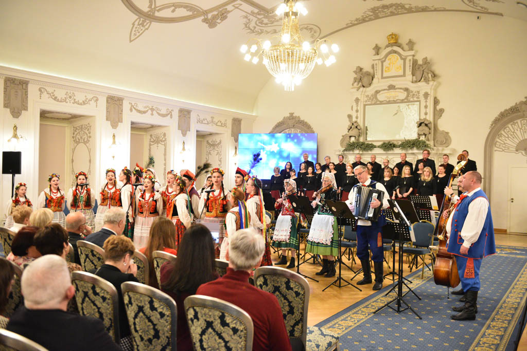 Kolędy, pastorałki i opowieści świąteczne w Sali Królewskiej