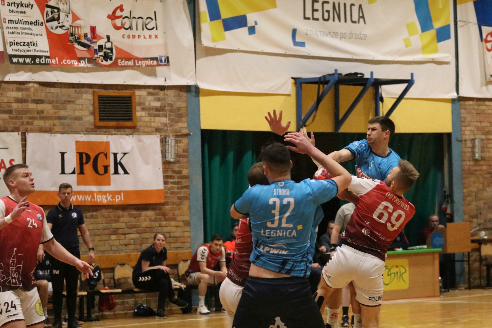 Kąty Wrocławskie wygrywają z Siódemką Huras Legnica