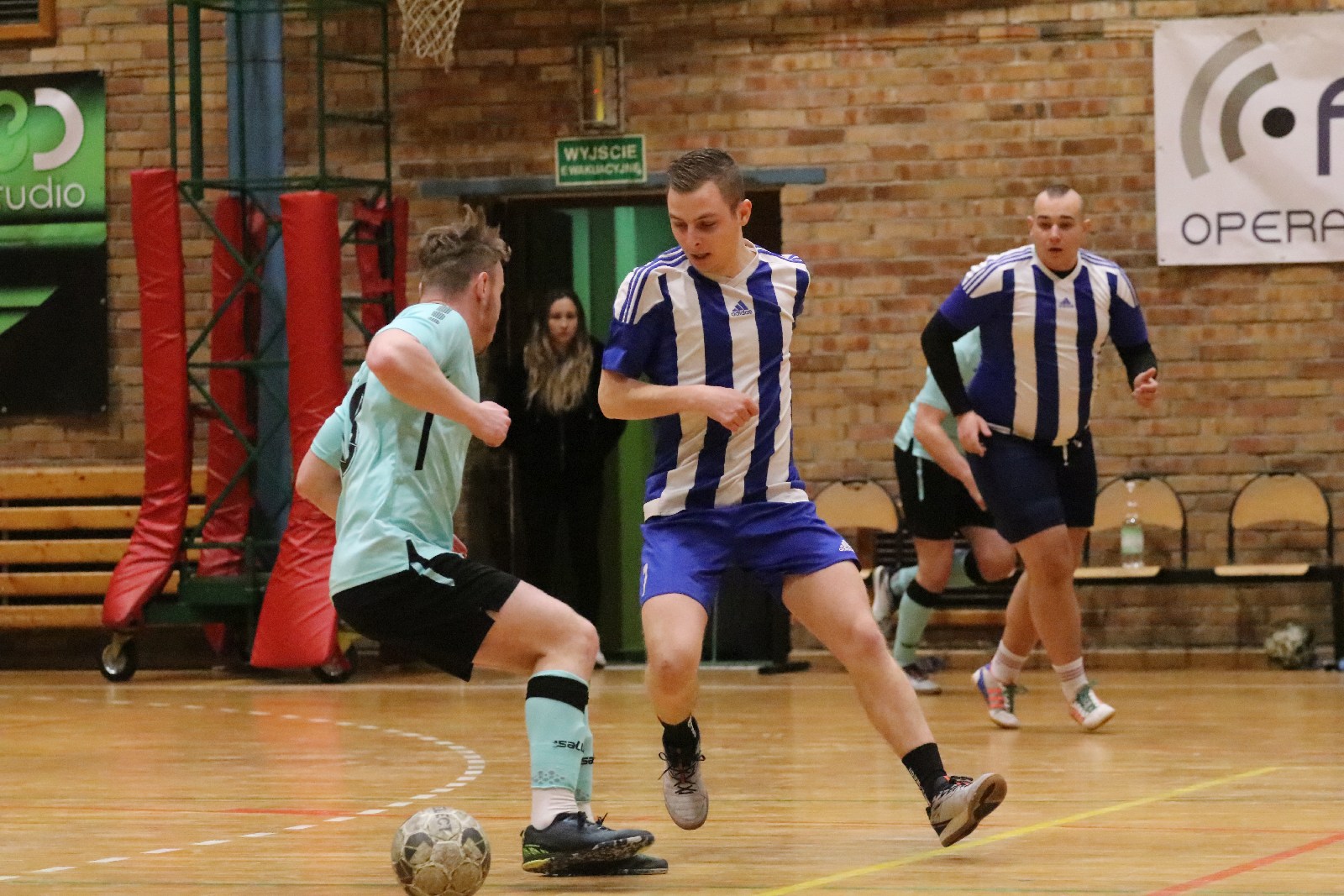 9. kolejka Legnickiej Ligi Halowej Saller Cup       
