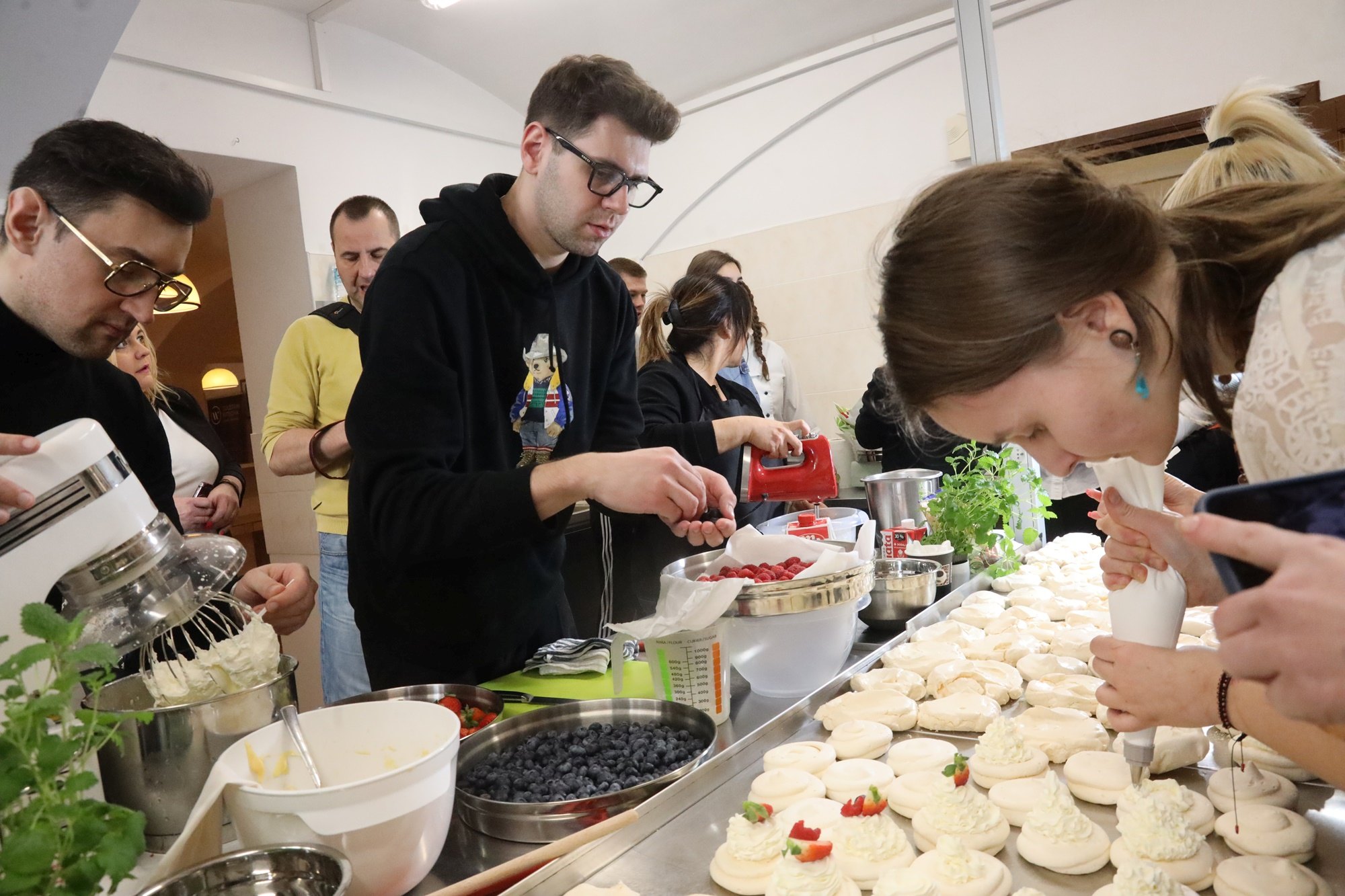 Warsztaty kulinarne ze studentami CWUP z Bartkiem Boratynem