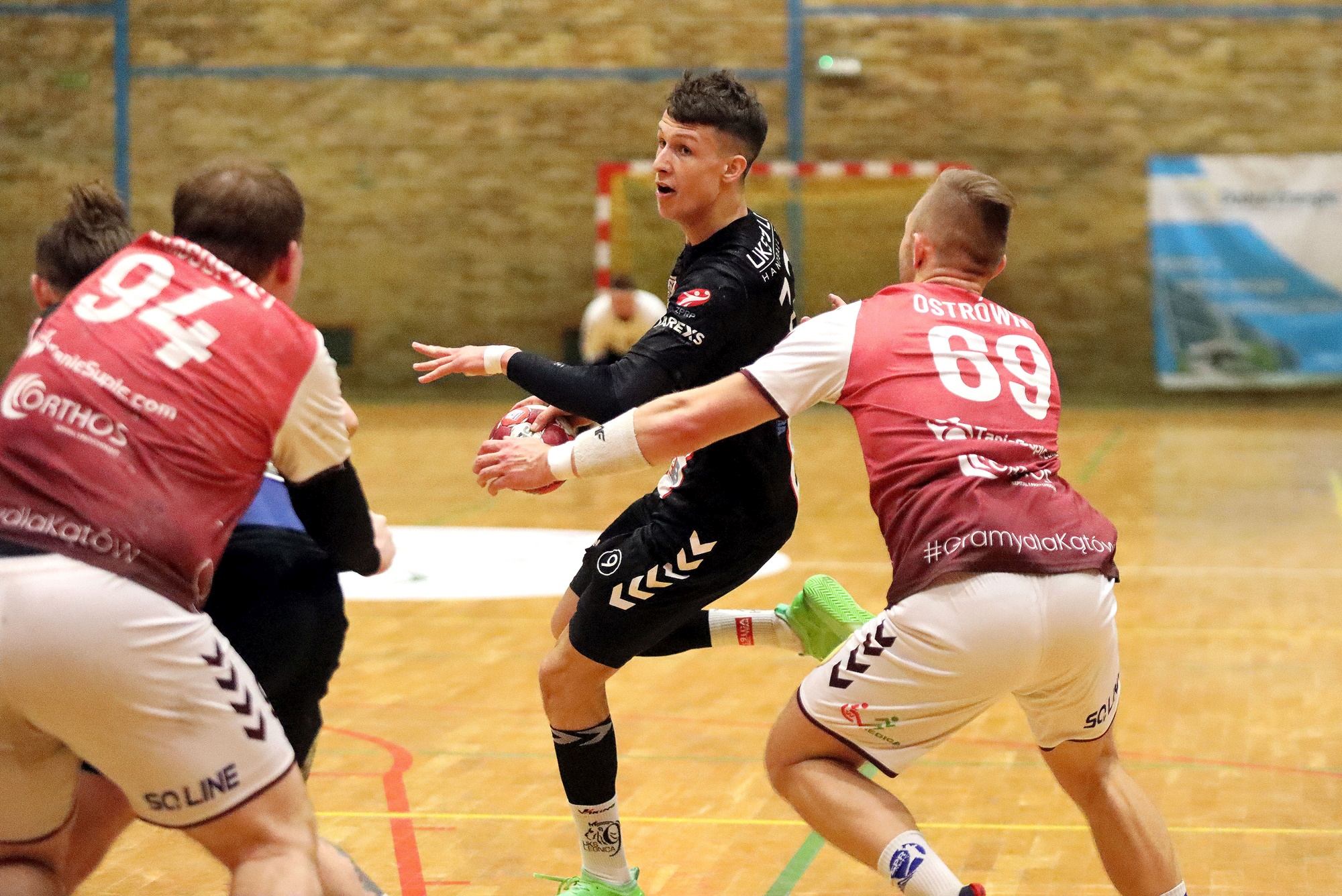 Sensacyjne zwycięstwo Dziewiątki Legnica z liderem ligi