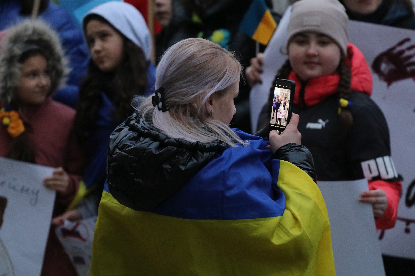 Pokojowo wyrazili wsparcie i solidarność z walczącą Ukrainą