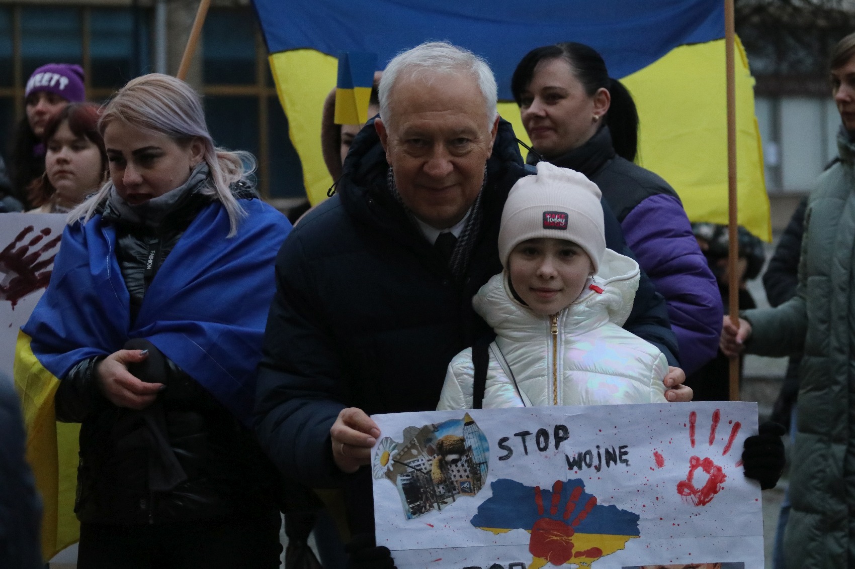 Pokojowo wyrazili wsparcie i solidarność z walczącą Ukrainą