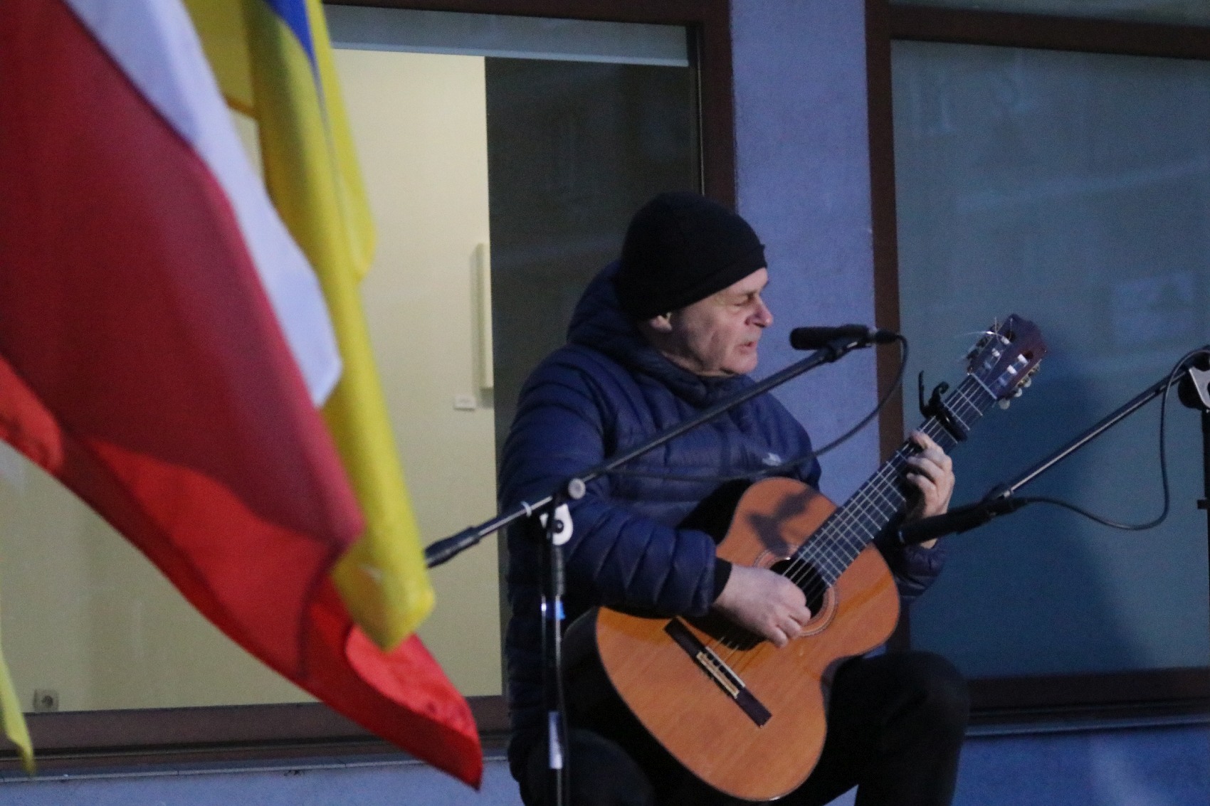 Pokojowo wyrazili wsparcie i solidarność z walczącą Ukrainą