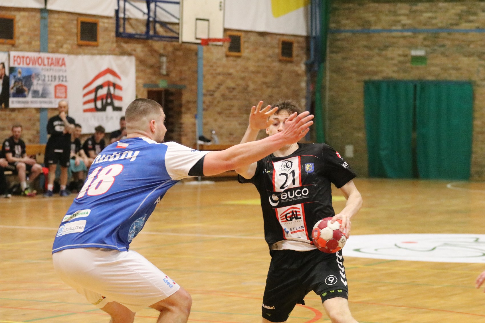 Grunwald Poznań lepszy od Dziwiątki Legnica o trzy bramki