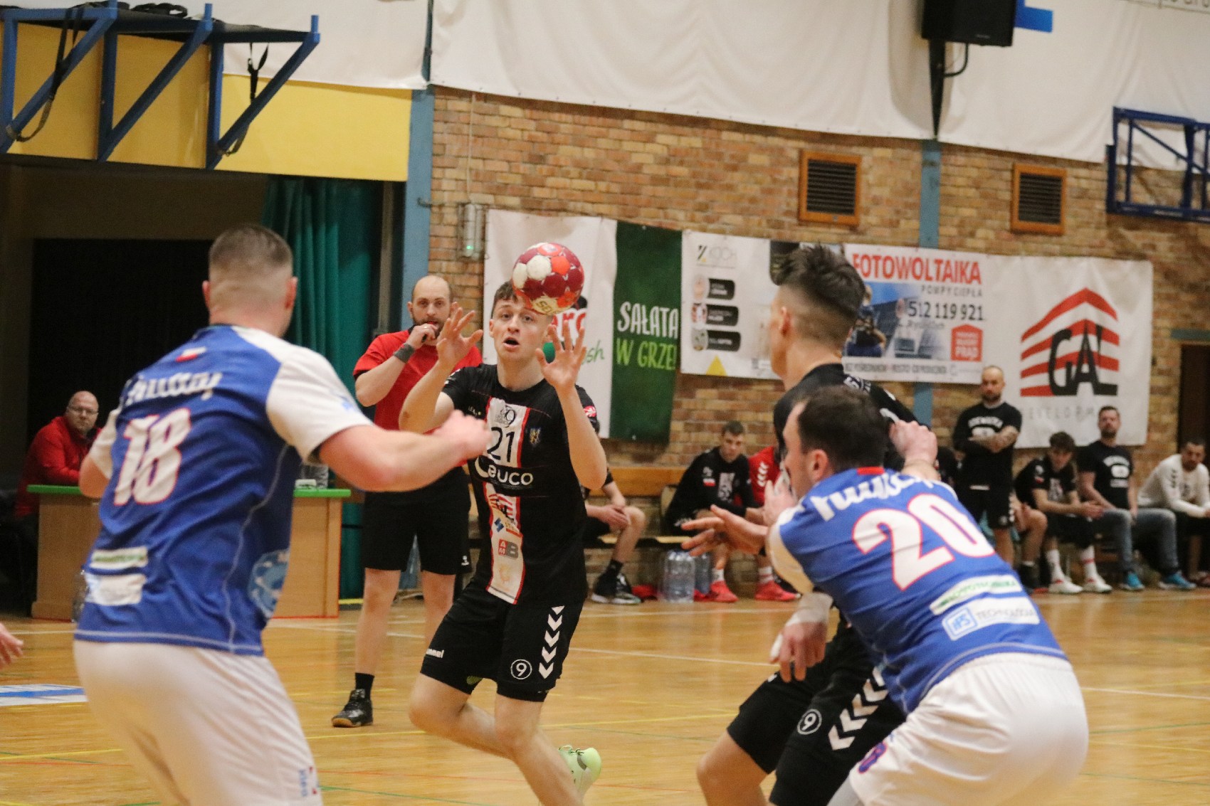 Grunwald Poznań lepszy od Dziwiątki Legnica o trzy bramki