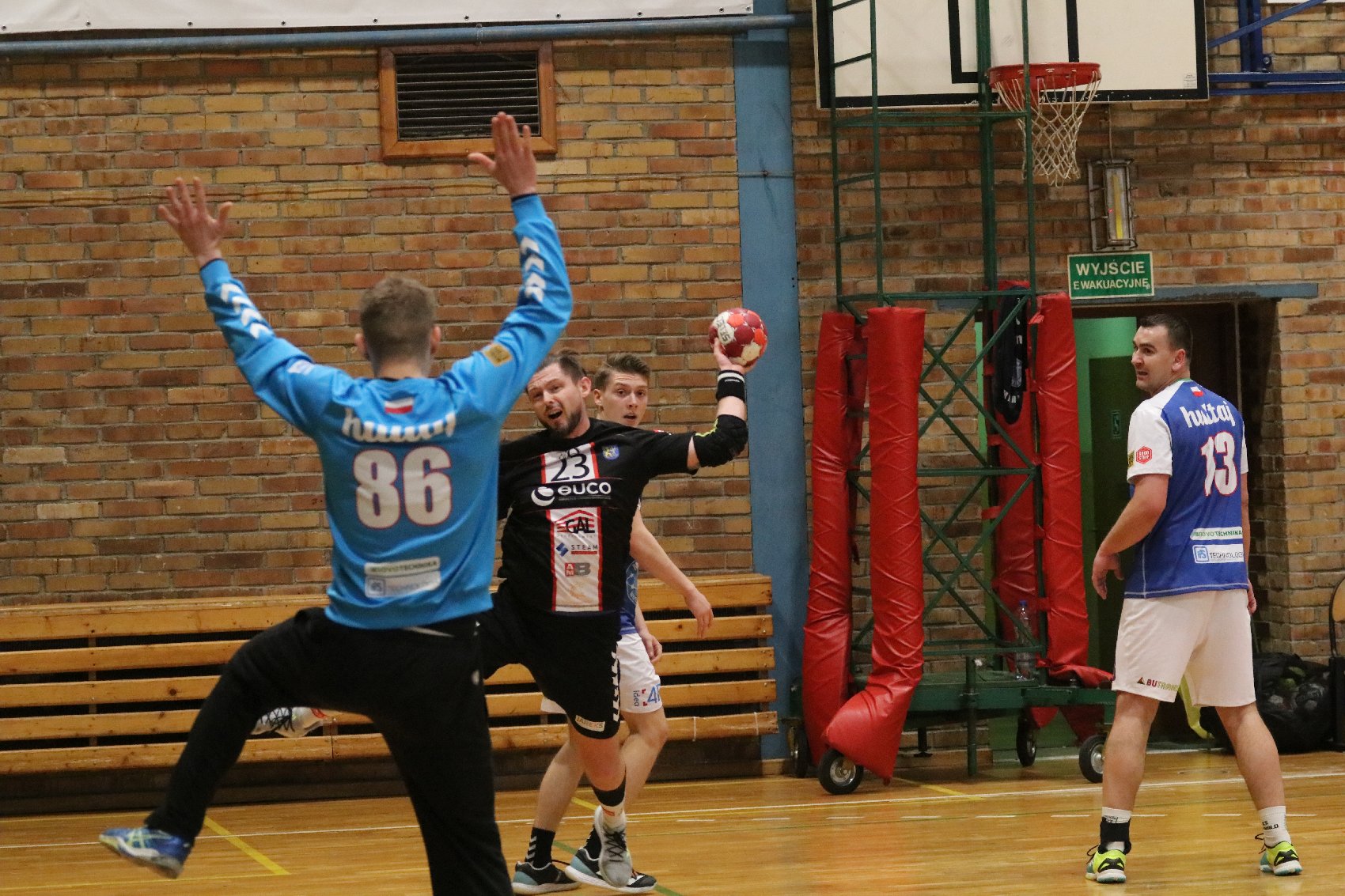 Grunwald Poznań lepszy od Dziwiątki Legnica o trzy bramki