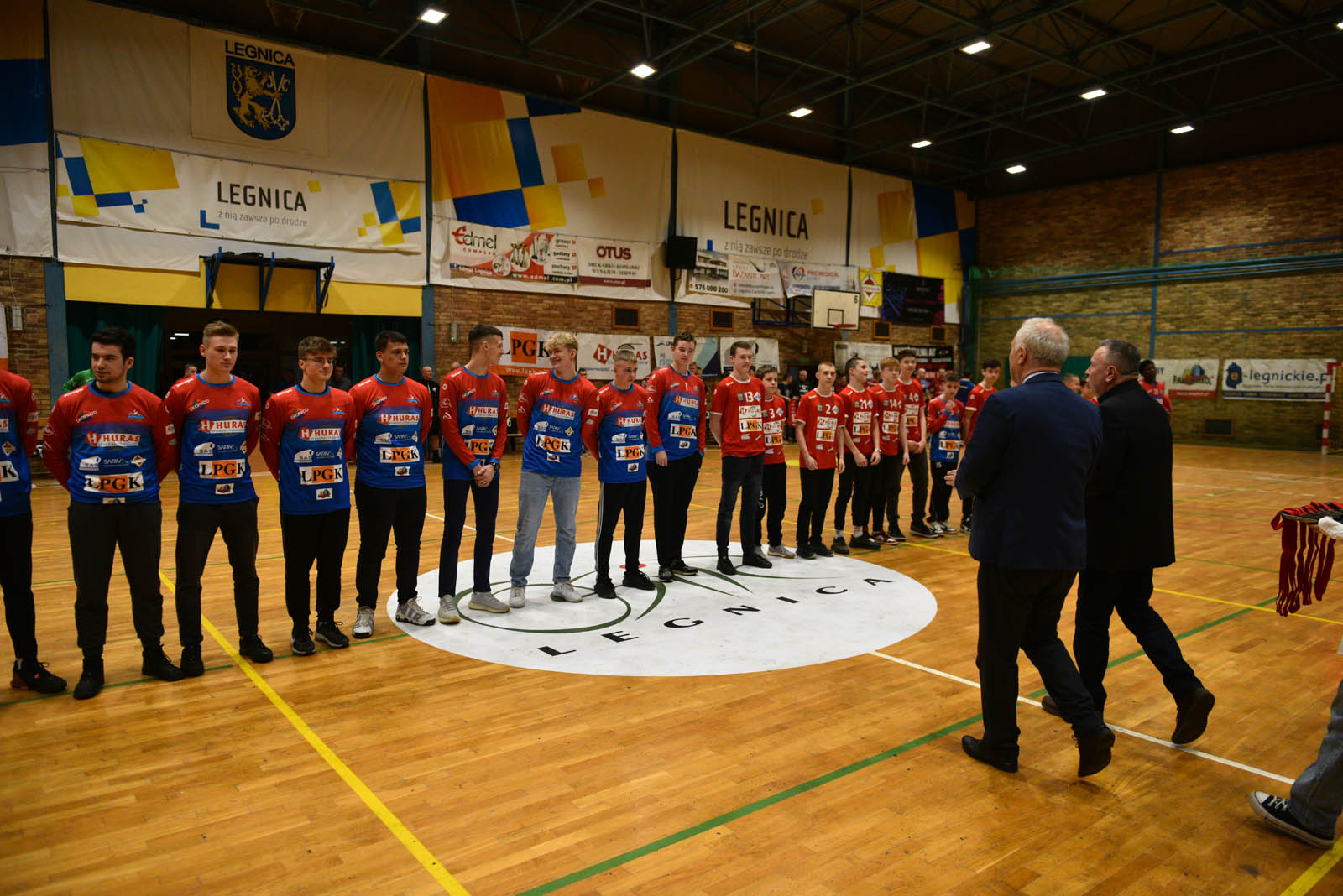 Młodzież Siódemki Huras Legnica odebrała medale