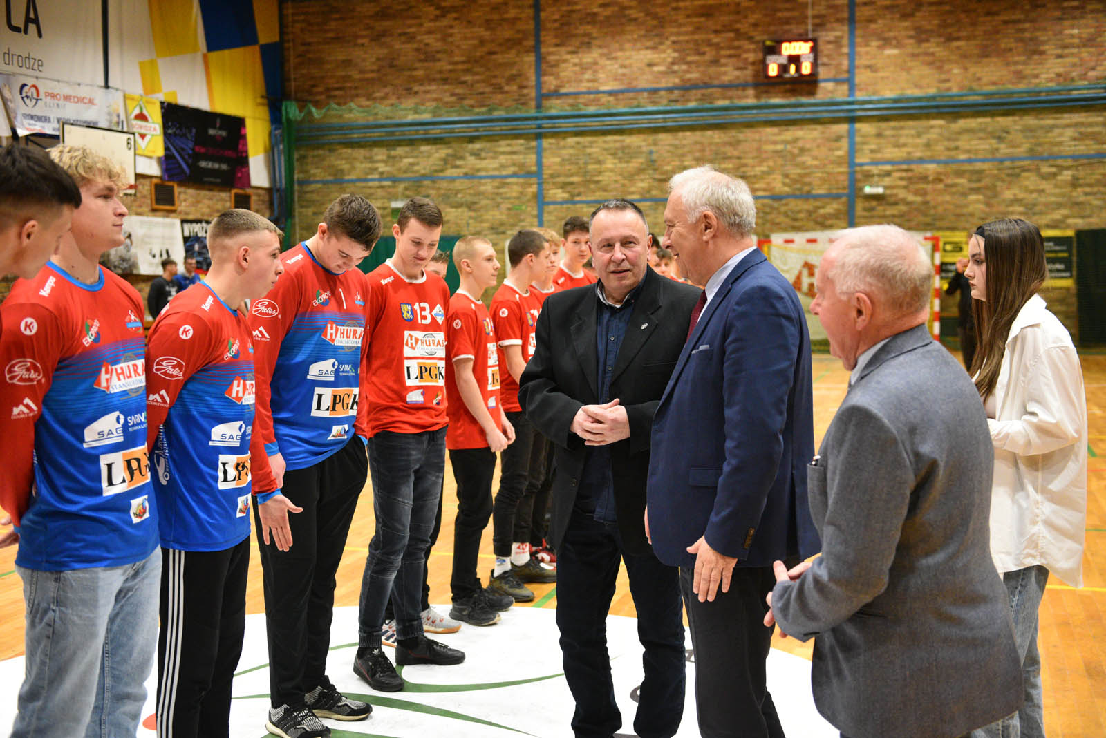 Młodzież Siódemki Huras Legnica odebrała medale