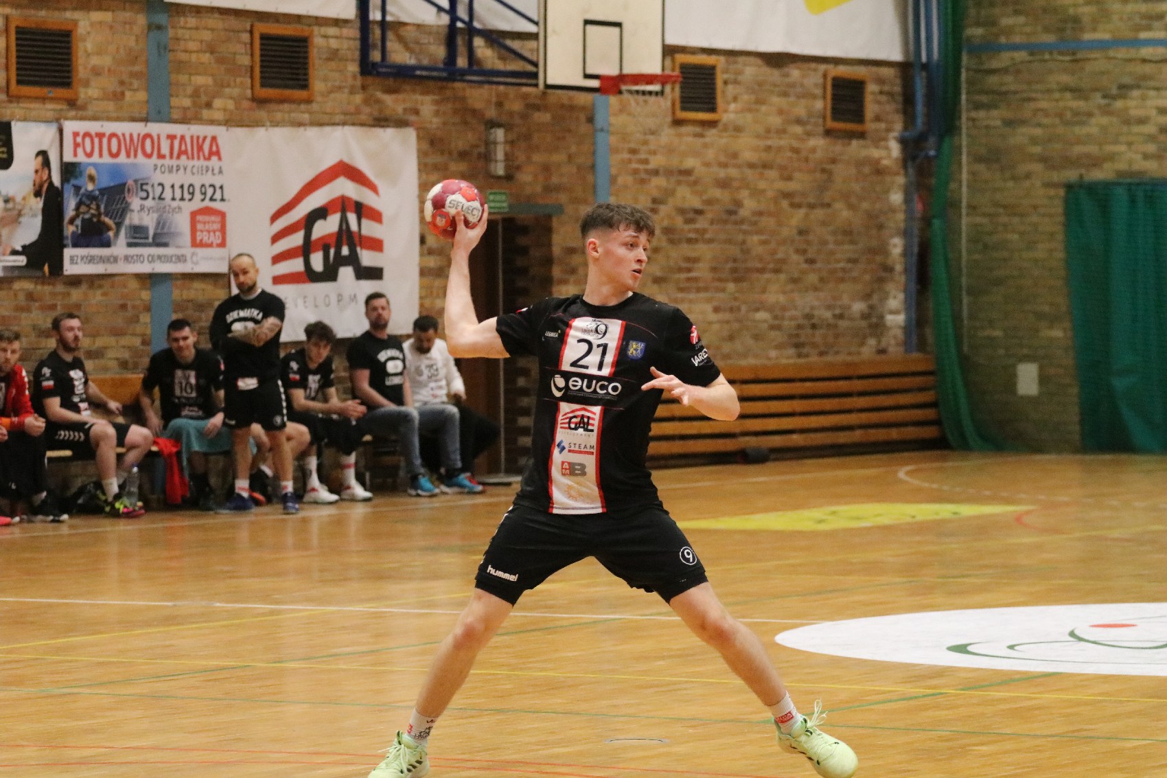 Grunwald Poznań lepszy od Dziwiątki Legnica o trzy bramki