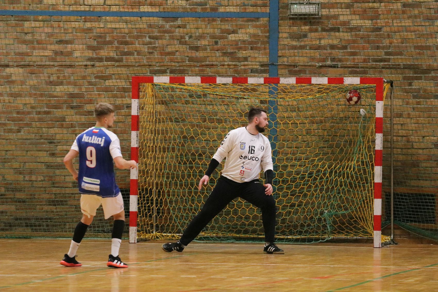 Grunwald Poznań lepszy od Dziwiątki Legnica o trzy bramki