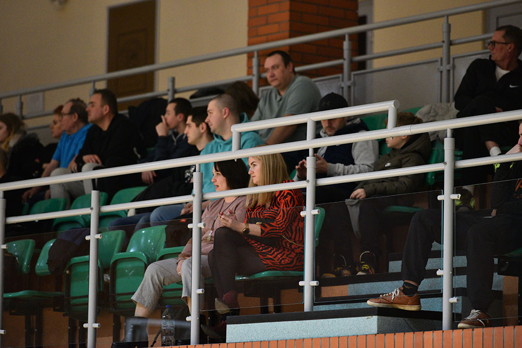 Basket Legnica wygrywa  mecz z Lubaniem Towers